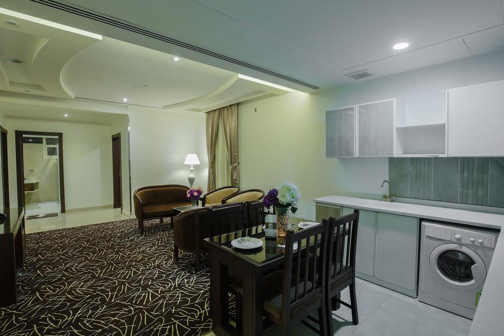 休息之夜公寓酒店 利雅德 外观 照片 A suite at the hotel