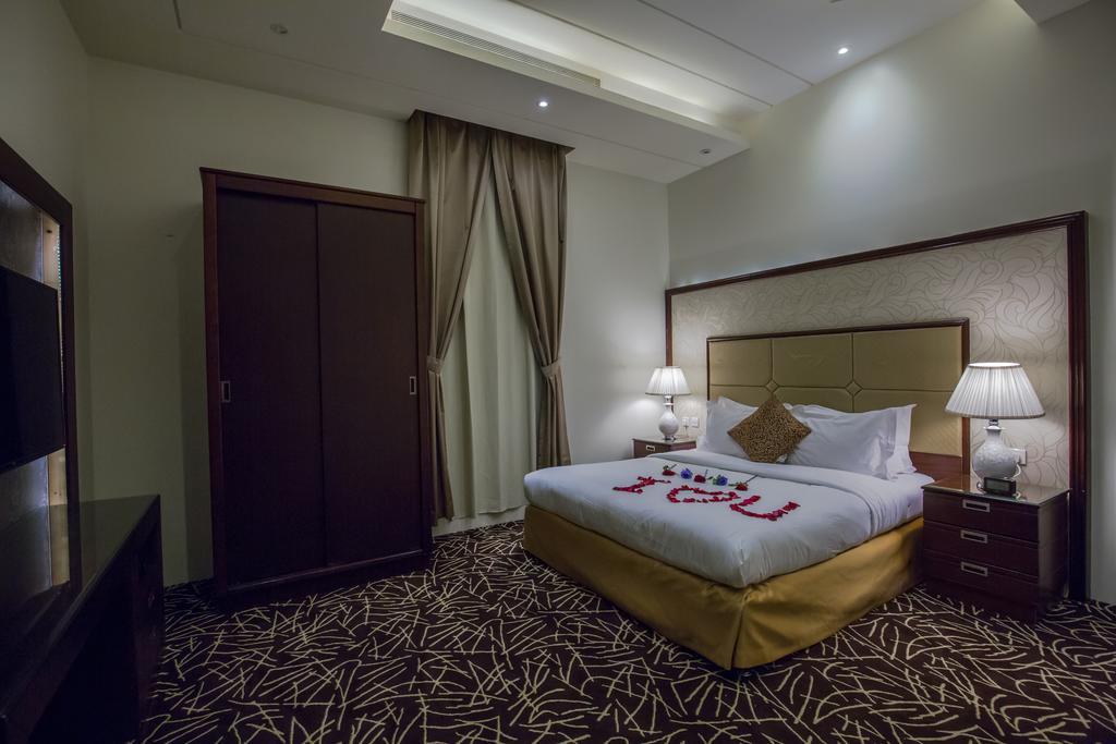 休息之夜公寓酒店 利雅德 外观 照片 A bedroom at the hotel