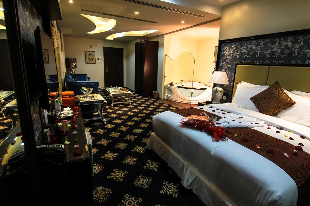 休息之夜公寓酒店 利雅德 外观 照片 A suite at the hotel