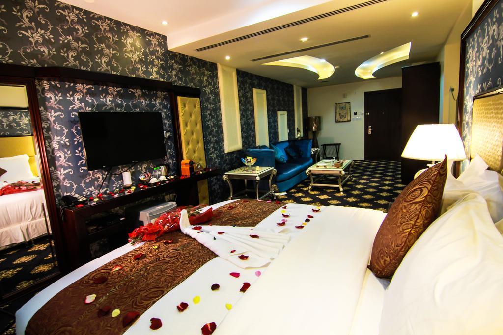 休息之夜公寓酒店 利雅德 外观 照片 A suite at the hotel