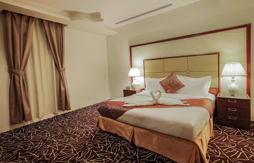 休息之夜公寓酒店 利雅德 外观 照片 A bedroom at the hotel