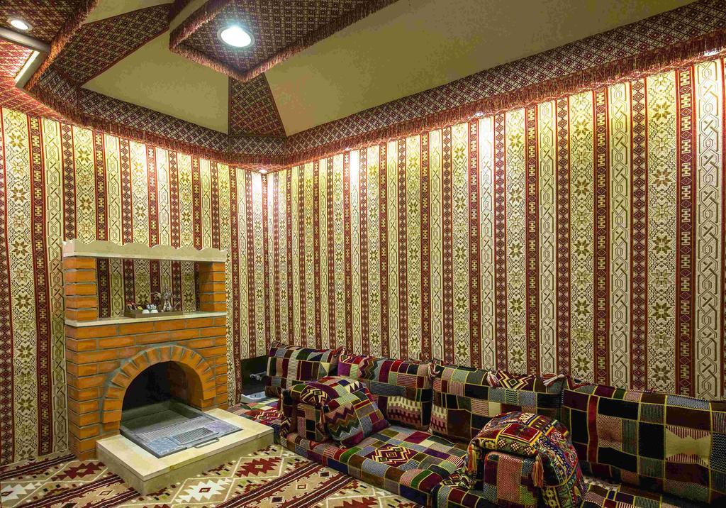 休息之夜公寓酒店 利雅德 外观 照片 A traditional majlis